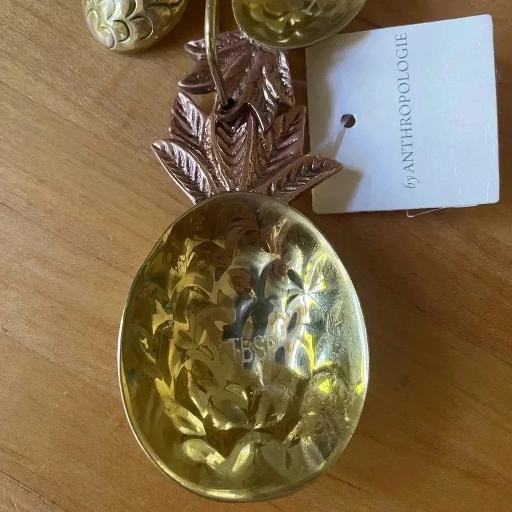NWT Anthropologie Brass Pineapple Measuring Spoons
